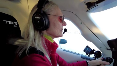 Margrit überführt teure Kleinflugzeuge an Kunden – ein Reporter hat sie über den Atlantik begleitet