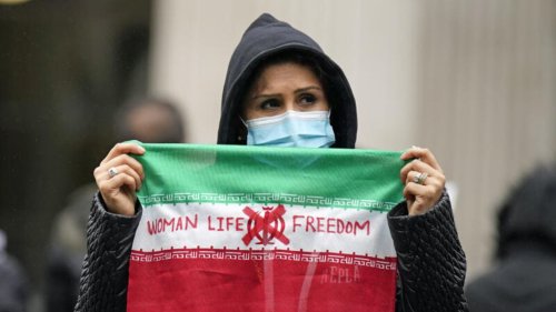 Nur Grün, Weiß und Rot: US-Verband zeigt Irans Flagge ohne Zeichen der Islamischen Republik