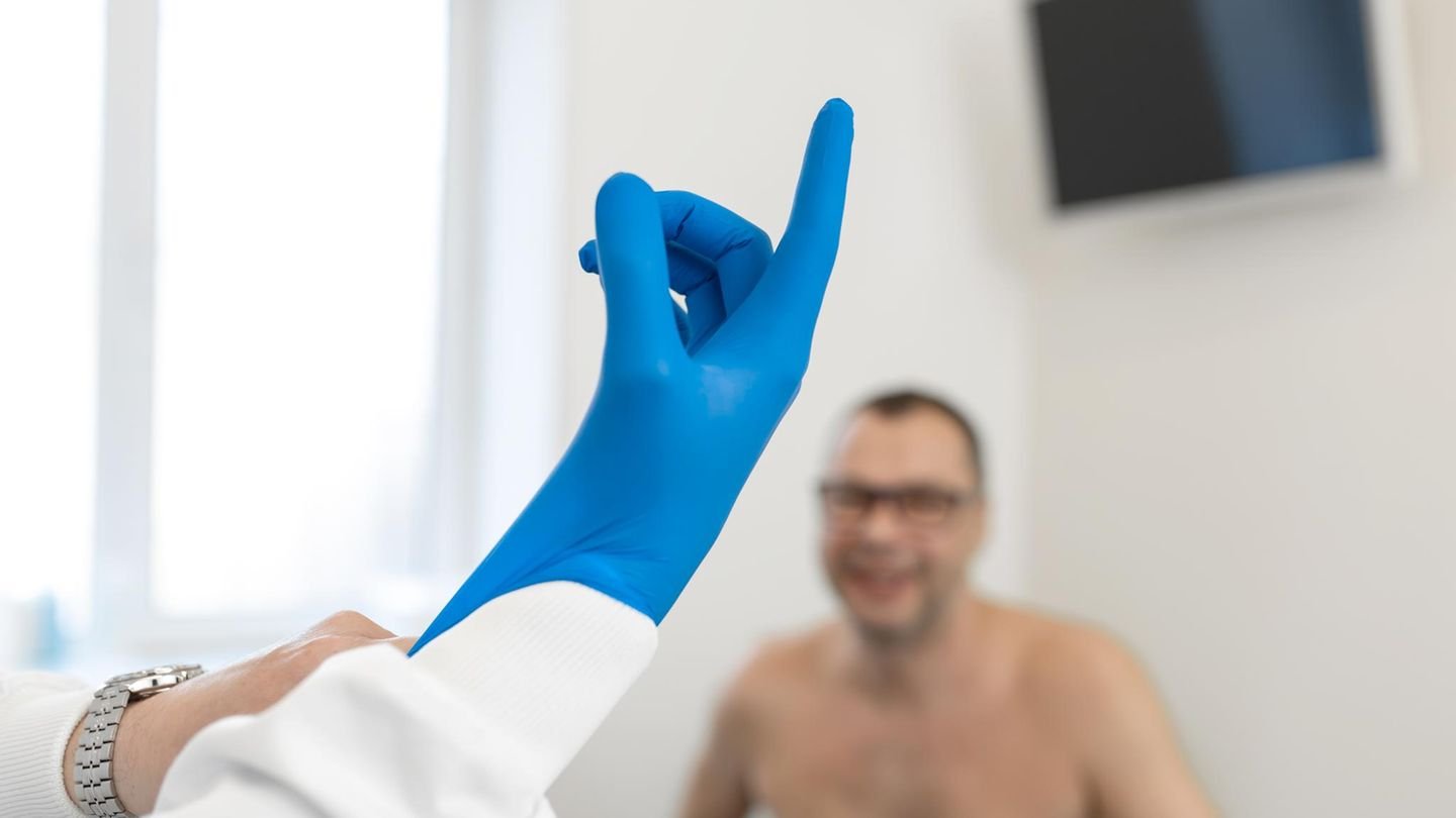Prostatakrebs: Kein Urologen-Finger mehr im Hintern? Gut so!