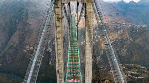 Schwindelerregend: China will schon bald die höchste Brücke der Welt eröffnen