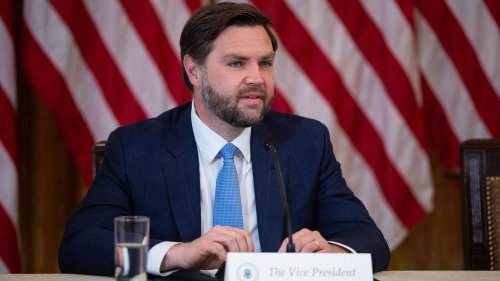 JD Vance droht Fußball-Fans: "Sollen wieder gehen, ansonsten ..."