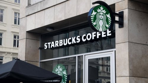 Auf ihrem Becher stand "Monkey": Kundin wirft Kaffee-Kette Starbucks rassistische Beleidigung vor