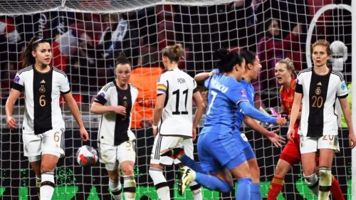 "Traum Olympia" bald ausgeträumt? DFB-Frauen vergeben Chance gegen Frankreich