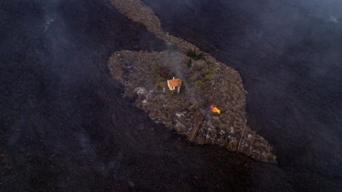 Das "Wunder-Haus" von La Palma bleibt trotz Lavastrom einfach stehen