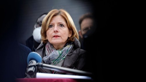 Malu Dreyer muss erneut zur Ahrflut aussagen. Die drängendste Fragen: Warum war sie nicht erreichbar?
