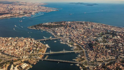 Erdbeben mit Stärke 6,2 erschüttert Istanbul