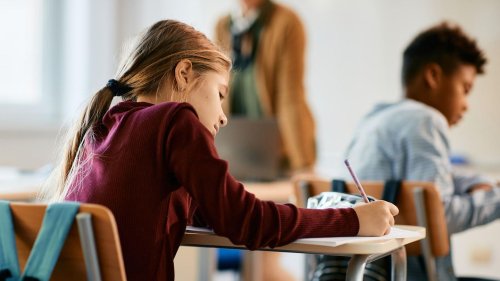 Präsident des Lehrerverbandes fordert: Grundschule soll sich auf drei Fächer konzentrieren