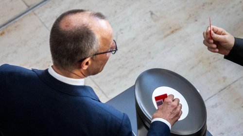 Was genau hat der Bundestag im Grundgesetz geändert?