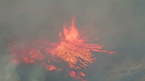 Eindrucksvolle Luftaufnahmen: "Feuertornados" wüten in Kalifornien 