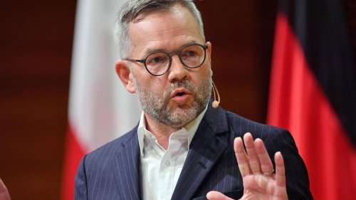 Versagensängste und Panik: SPD-Politiker Michael Roth nimmt Auszeit wegen mentaler Probleme