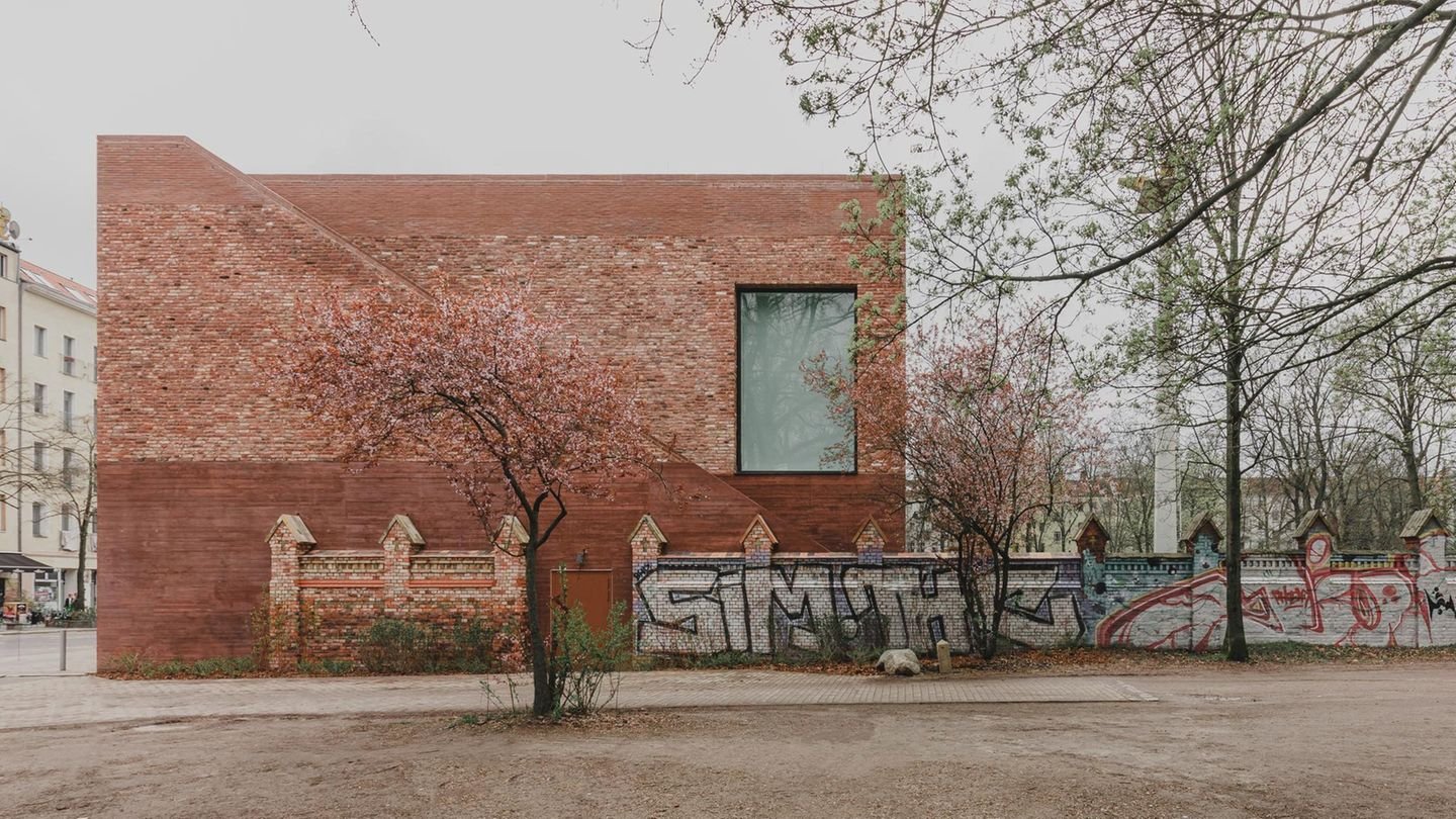 Deutschlands bester Neubau steht an der rauen Hermannstraße