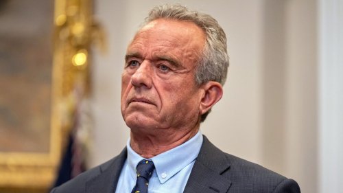 US-Gesundheitsminister schwimmt mit Enkeln in verseuchtem Bach