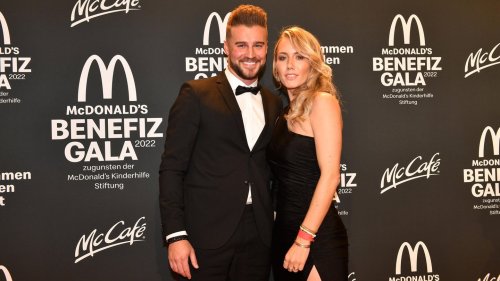 "Bachelorette"-Sieger Alex Hindersmann und RTL-Moderatorin Laura Papendick werden Eltern
