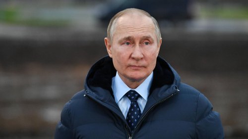 Putin wagt zwei Auftritte – und alle schauen nur auf seine Schuhe und Jacke