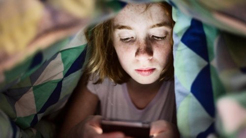 Vieles, was wir über Kinder und ihre Handys dachten, ist offenbar falsch