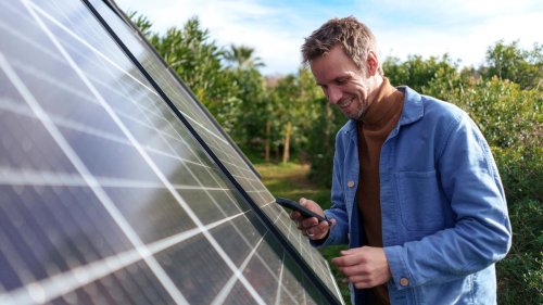 Balkonkraftwerke: Drei Modelle für den Garten, die sich lohnen