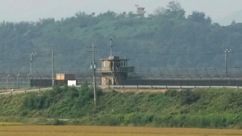 Seoul erhöht Überwachungsmaßnahmen – Nordkorea baut Militärposten an Grenze wieder auf