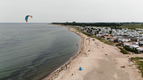 Spießer raus! Ein junger Anbieter auf Fehmarn erfindet den Campingplatz neu 