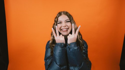 Wie eine 14-jährige Berlinerin die Rap-Welt erobert