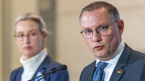 In Weidels Schatten – wie Tino Chrupalla in der AfD um die Macht kämpft