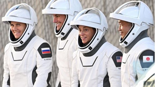 Hoffnungsschimmer im All: Kosmonautin fliegt auf die ISS – Russland will länger an Bord bleiben