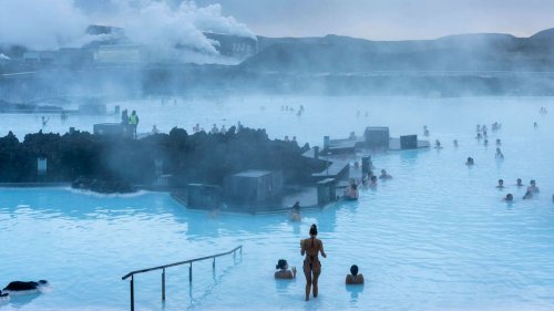 38 Grad heißes Thermalwasser: Abtauchen und Aufwärmen in Islands Blue Lagoon