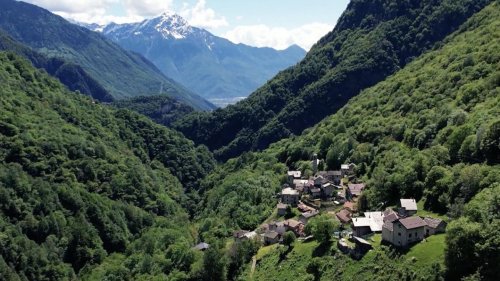 Italienische Idylle – Acht-Einwohner-Dorf bietet "Urlaub wie vor 100 Jahren"