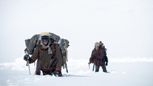 Kälte, Schnee, Kanibalismus: Netflix-Survival-Thriller "Die Schneegesellschaft" im Trailer