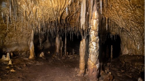 "Weltklasse-Entdeckung": Forscher stoßen auf jahrtausendelang versiegelte Höhle