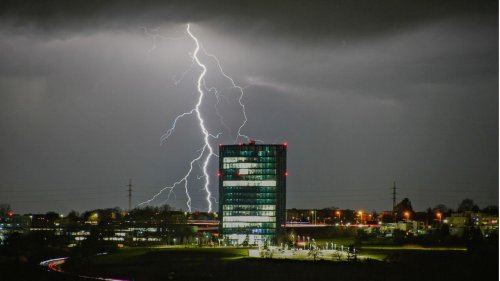 Deutscher Wetterdienst warnt vor Unwetter: Sehen Sie live, wo gerade besonders viel Regen runterkommt