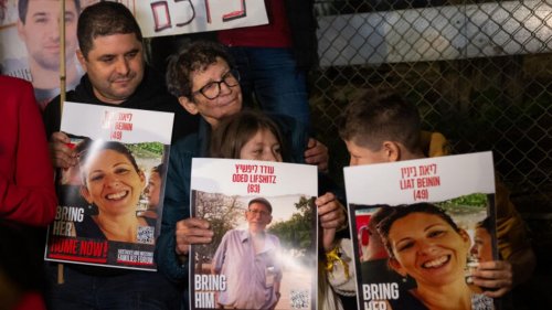 Hamas behauptet: Entführte Mutter und ihre Kinder bei israelischem Angriff getötet