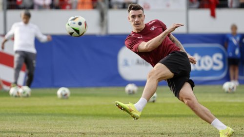 Herr Zesiger, kann man auch zu viel Muskeln haben als Fußballer?