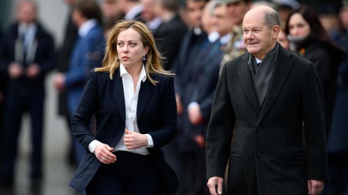 Giorgia Meloni: überraschend erfolgreich, überraschend gescheitert