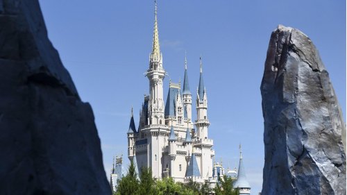Die Schlacht gegen Disney: Warum Micky Maus, Arielle und Marvel-Superhelden zu Hassobjekten der Rechten wurden