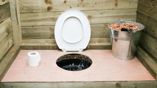 Komposttoilette für den Garten: Das gilt es vor der Anwendung zu beachten