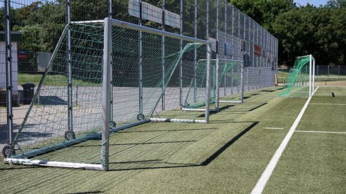 Nach Schlägerei bei Jugendfußballturnier: 15-Jähriger stirbt an seinen schweren Hirnverletzungen