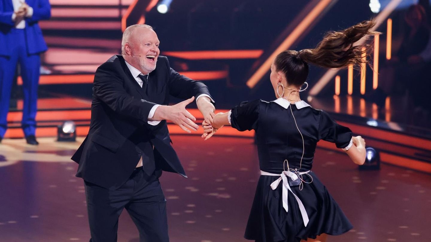 "Wie geht das?" Stefan Raabs "Let's Dance"-Tanzeinlage im Video