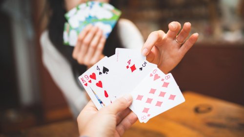 Spieleabend für Zwei: Diese sieben Kartenspiele lassen sich zu zweit spielen