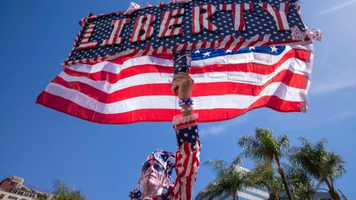 "Nicht für diesen Mist gekämpft": Veteran wird auf Anti-Trump-Demo festgenommen