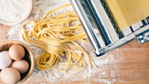 Nudeln selber machen – mit oder ohne Ei: So gelingt der Pastateig im Handumdrehen
