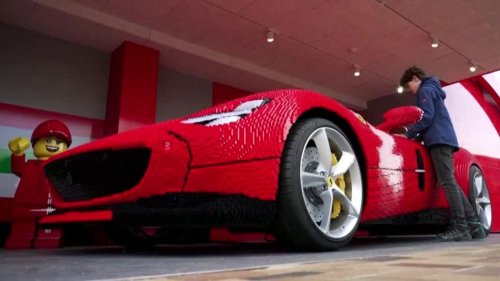 Naturgetreuer Ferrari-Nachbau beeindruckt Legoland-Besucher
