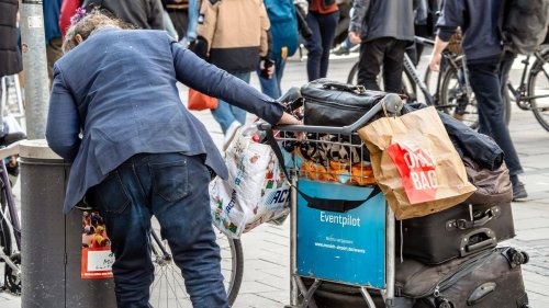 2,1 Millionen Rentnerinnen leben unterhalb der Armutsgrenze