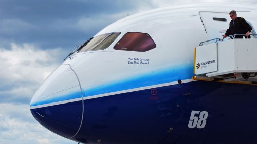 "Dreamliner"-Probleme reißen Boeing tief ins Minus