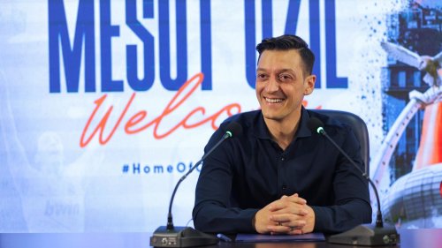 Mesut Özil verkündet Ende seiner Fußballer-Karriere