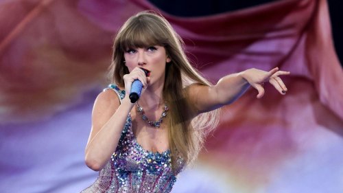 Taylor Swift verschluckt Käfer bei Konzert: "Gibt es die Möglichkeit, dass niemand das gesehen hat?"