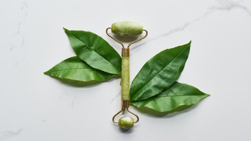 Massage mit Wirkung: Kann ein Jade-Roller das Hautbild verbessern?