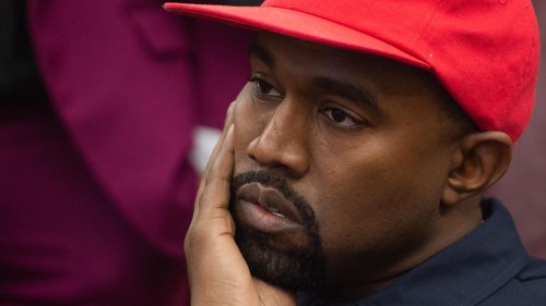 Paparazzi-Fotografin verklagt Kanye West, weil er ihr das Handy entrissen haben soll