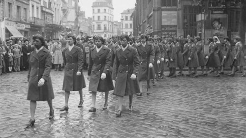 Einheit schwarzer Frauen aus dem Zweiten Weltkrieg erhält späte Auszeichnung