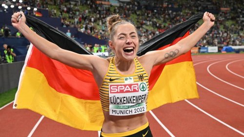 Gina Lückenkemper feiert EM-Triumph über 100 Meter