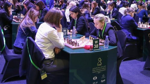 Kaum Frauen in der Spitze: Sexismus-Debatte bewegt Schachwelt